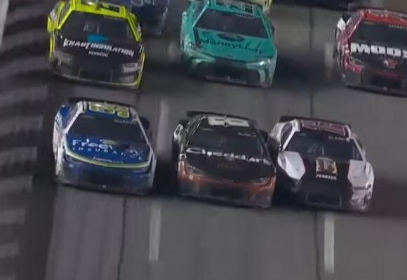 Picture: Three-wide finish at Atlanta Motor Speedway