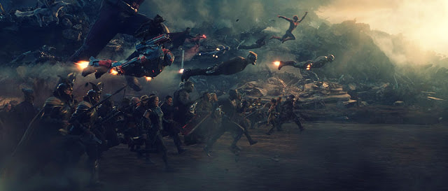 Picture: Superheroes doing superhero things in Avengers: Endgame