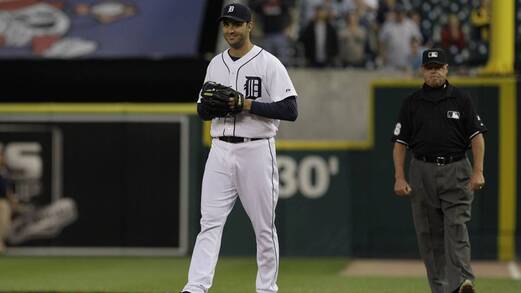 Picture: Detroit Tigers pitcher Armando Galarraga reacts to losing perfect game as umpire Jim Joyce looks on