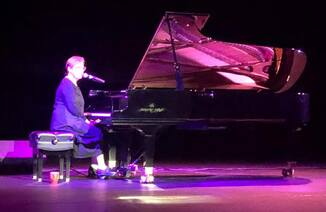 Picture: Iris DeMent performs in Little Rock