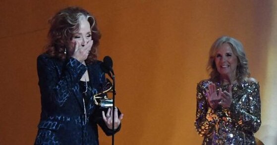 Picture: Bonnie Raitt accepts Grammy Award for Song of the Year
