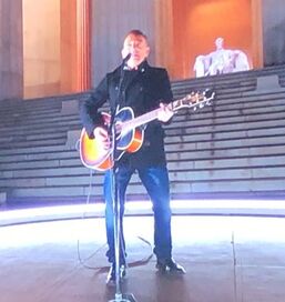 Picture: Bruce Springsteen performs in front of Lincoln Memorial on 